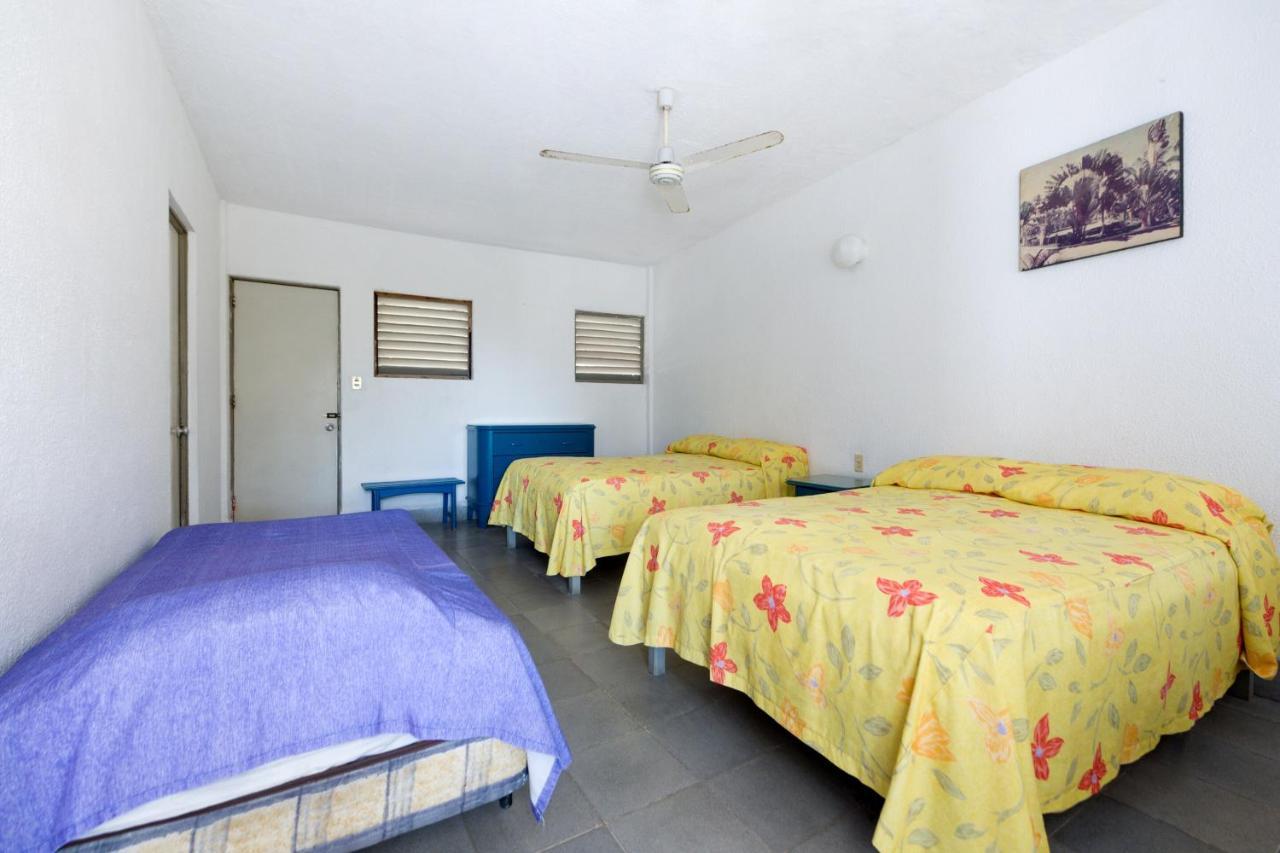 Oyo Hotel Belmar,Caleta, Acapulco Ngoại thất bức ảnh
