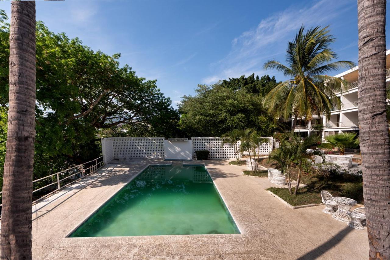 Oyo Hotel Belmar,Caleta, Acapulco Ngoại thất bức ảnh