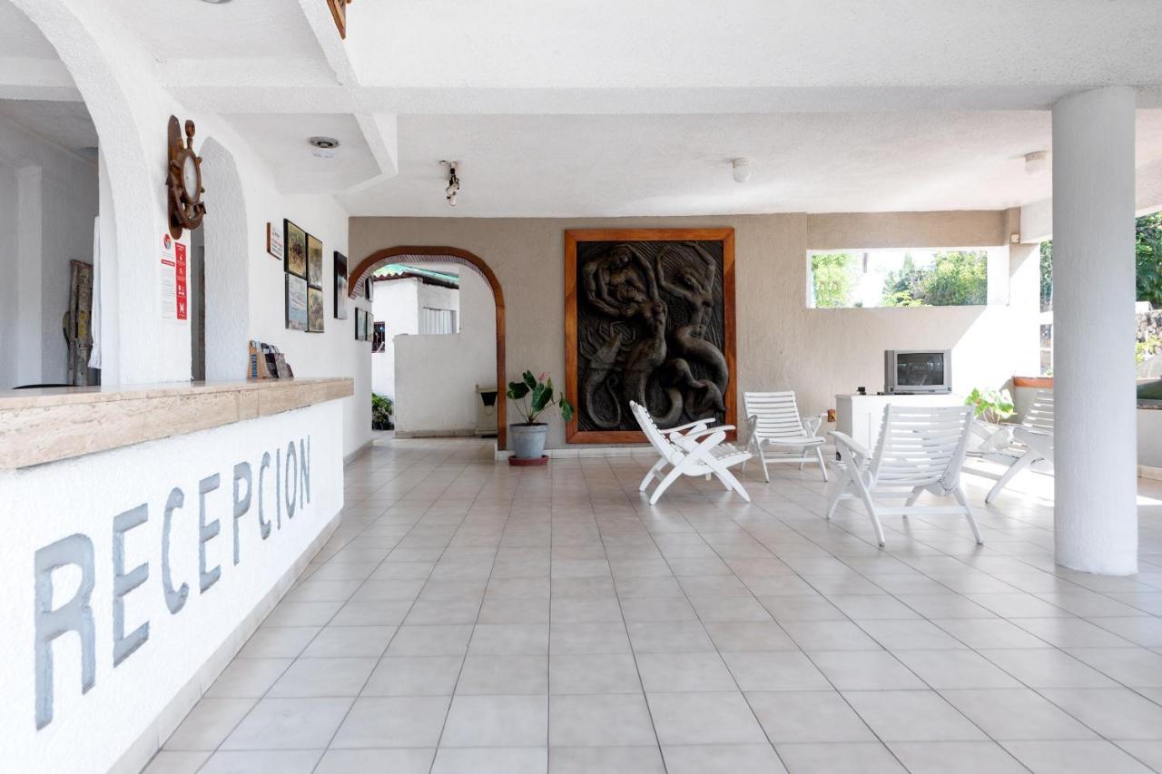 Oyo Hotel Belmar,Caleta, Acapulco Ngoại thất bức ảnh