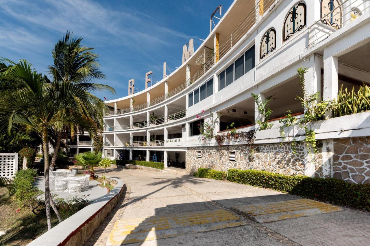 Oyo Hotel Belmar,Caleta, Acapulco Ngoại thất bức ảnh
